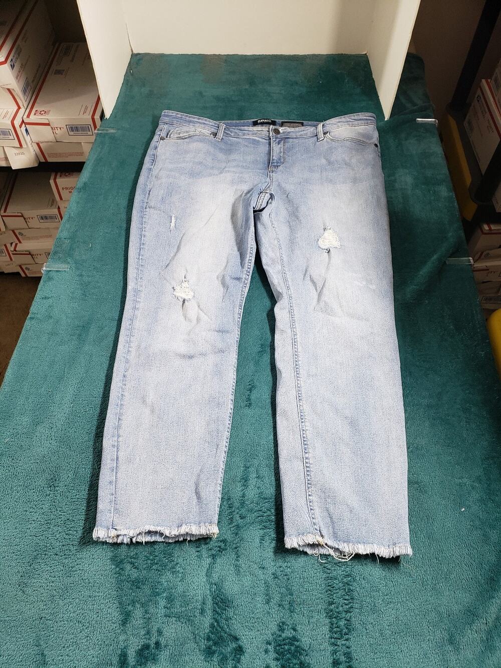 David Bitton Jeans Size 14 Women Blue Fray Hem Mid Rise Jess Rip & Repair Skinny